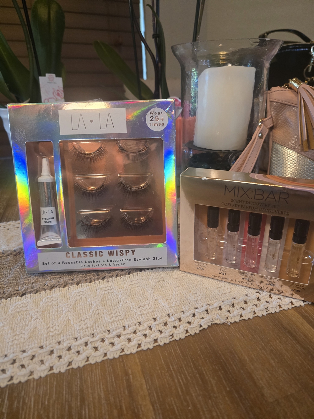 Classic Wispy Reusable False Lashes – Natural Black & 5 Fragrance Combo Bundle